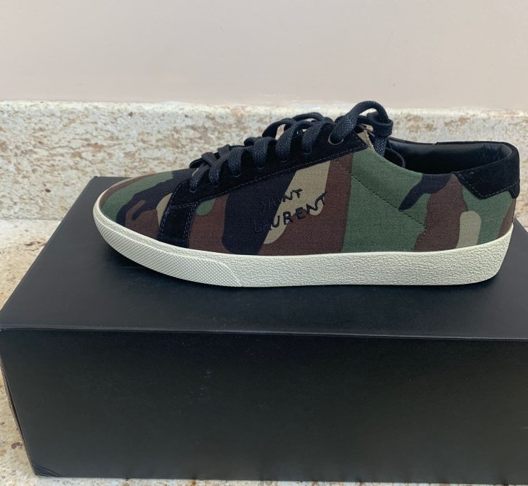 Sl06 Low Top Signature Logo Sneakers In Camo