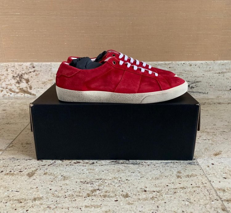Sl06 Low Top Sneakers In Rouge Eros