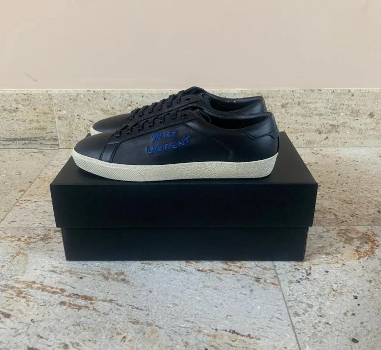 Sl06 Signature Sneakers In Black
