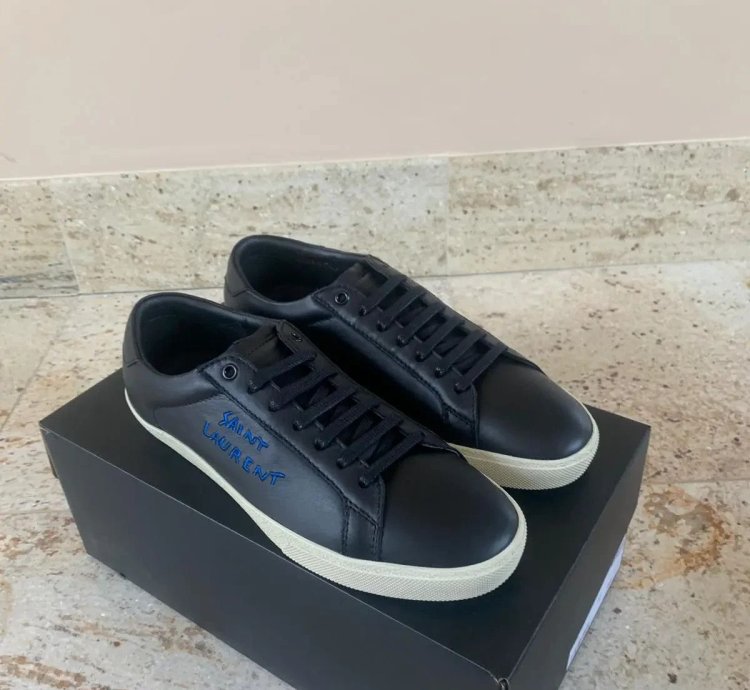 Sl06 Signature Sneakers In Black