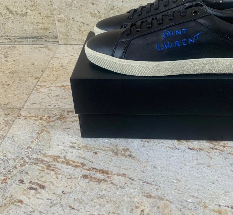Sl06 Signature Sneakers In Black