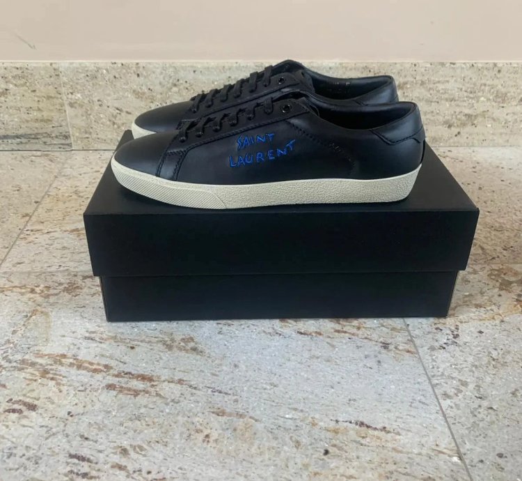 Sl06 Signature Sneakers In Black