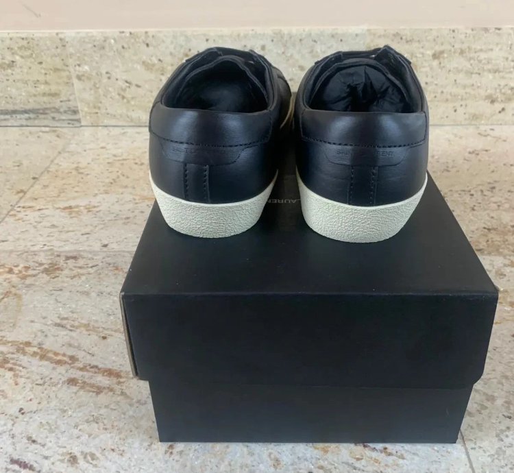 Sl06 Signature Sneakers In Black