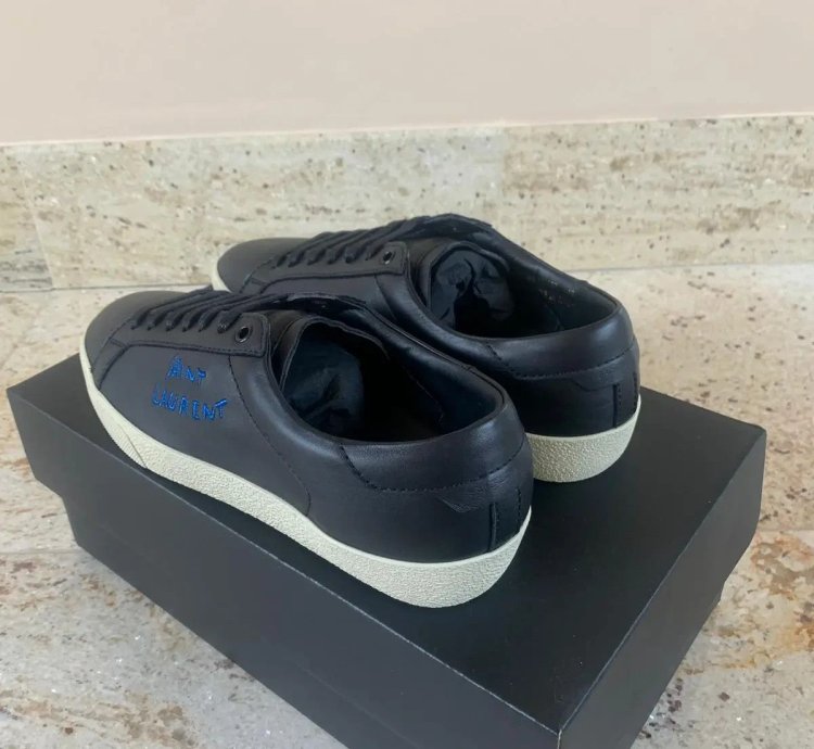 Sl06 Signature Sneakers In Black