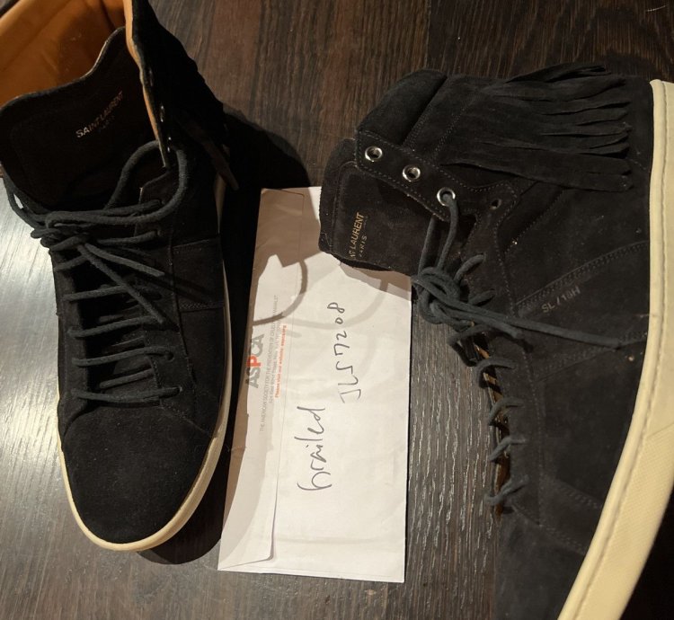 Suede Black Boots