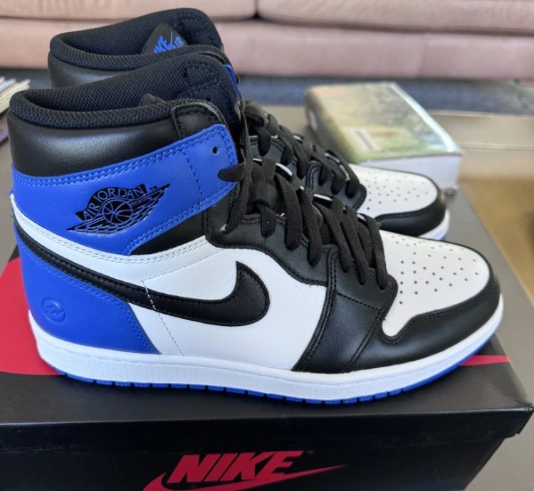 Air Jordan 1 Retro High Fragment