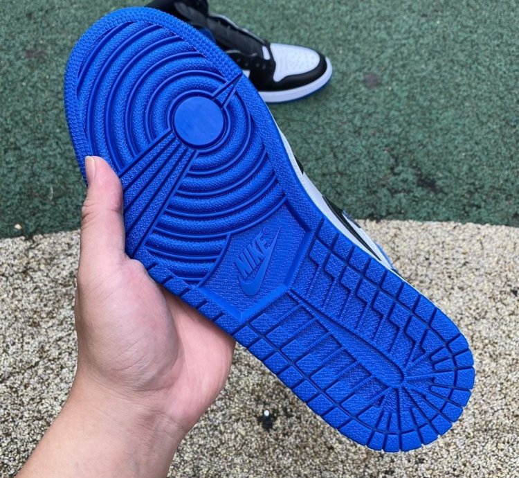 Air Jordan 1 Retro High Fragment