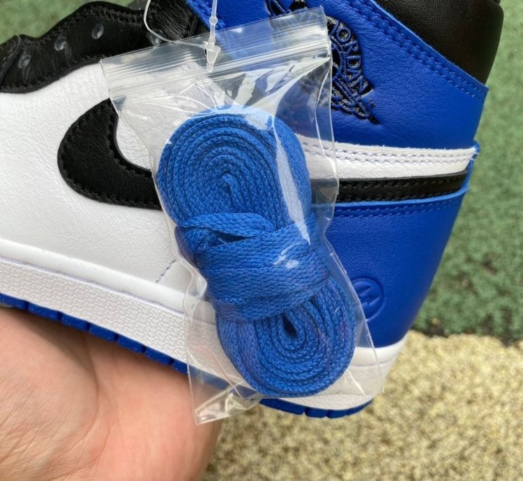 Air Jordan 1 Retro High Fragment