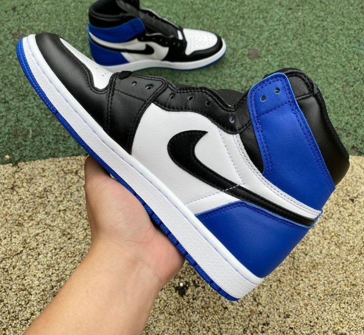 Air Jordan 1 Retro High Fragment