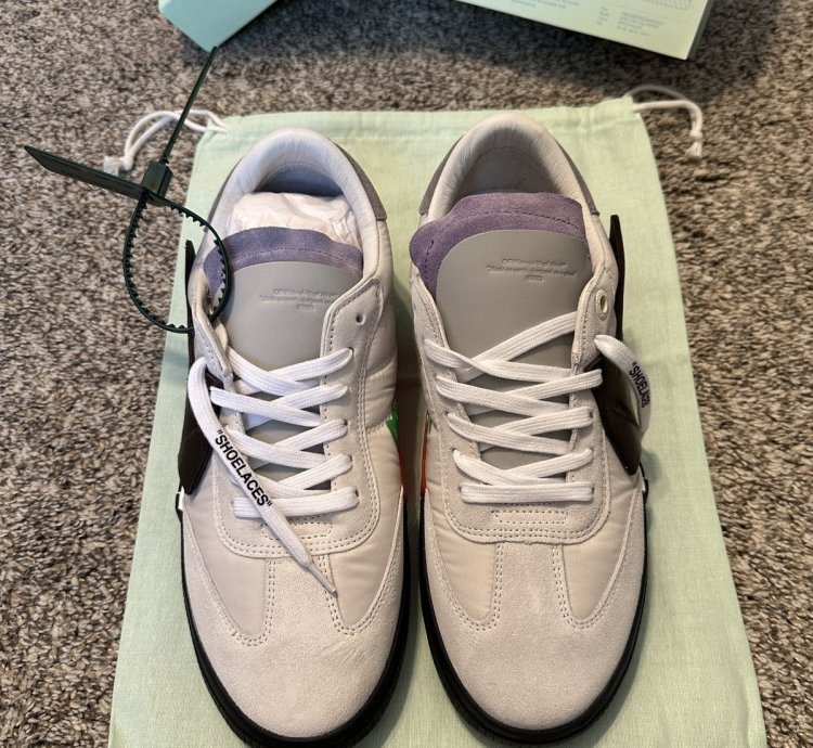 Us 10 Off-white Vulcanized Low Arrow White Black