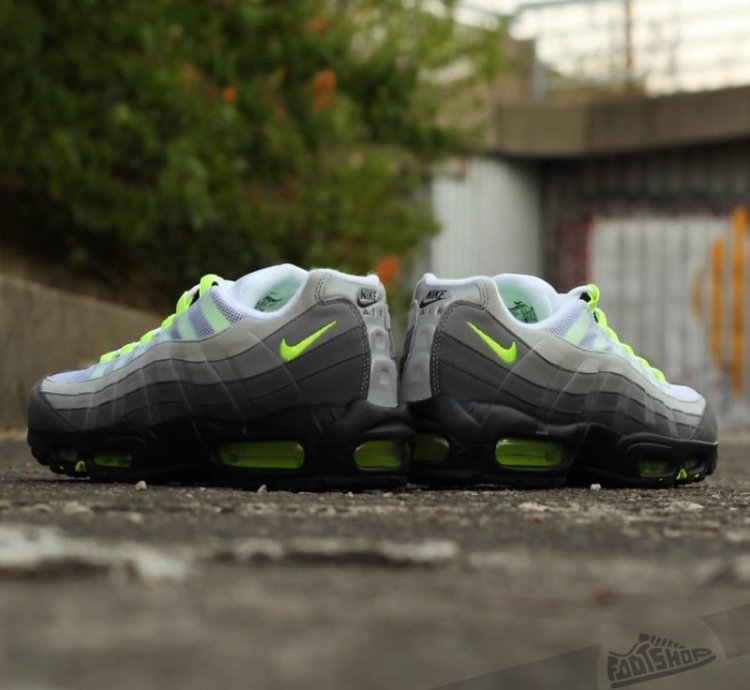 Nike Air Max 95 Og Big Bubble Neon