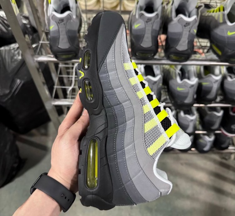 Nike Air Max 95 Og Big Bubble Neon