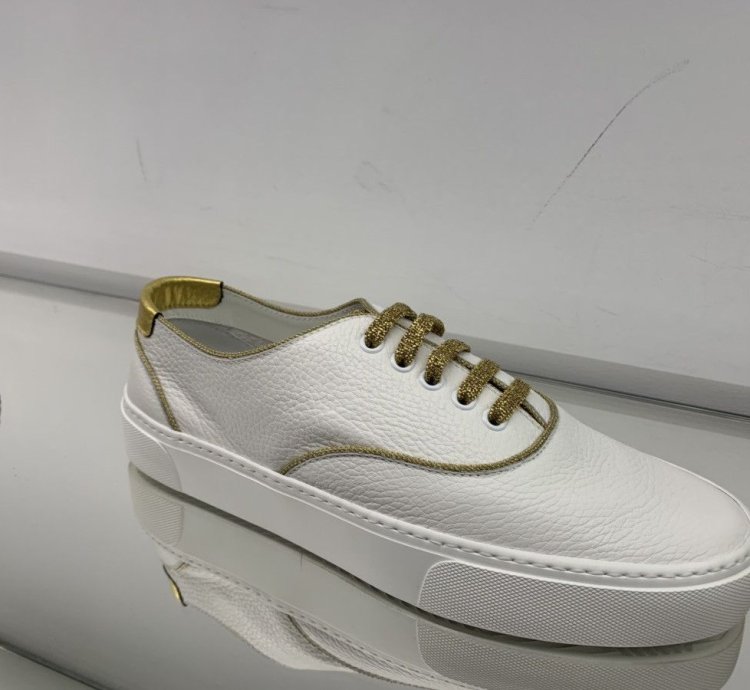 Venice Low Top In White Gold