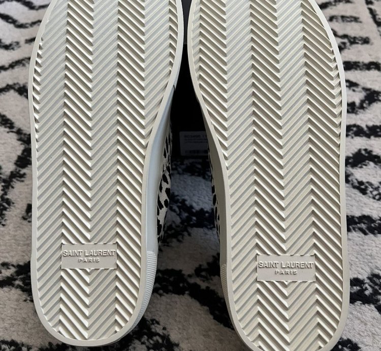 Venice Low Top Sneaker
