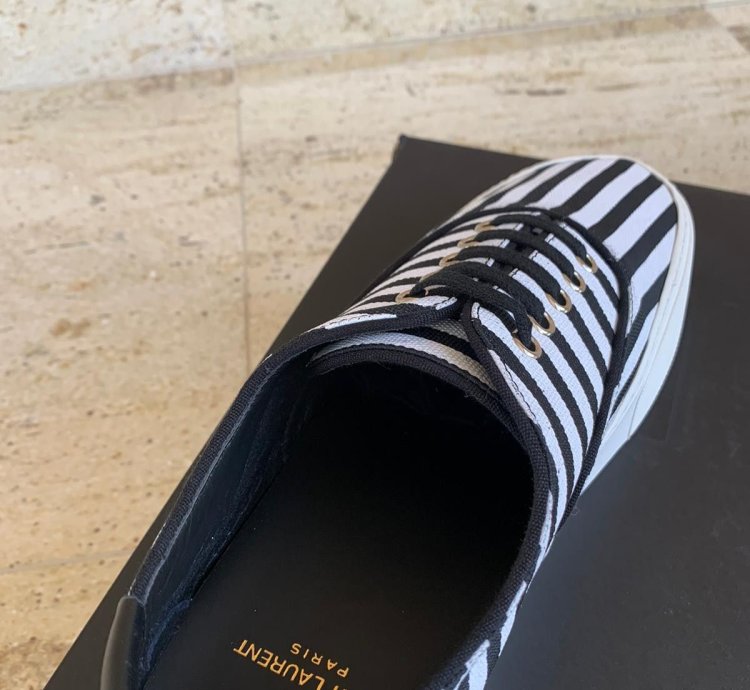 Venice Low Top Sneakers