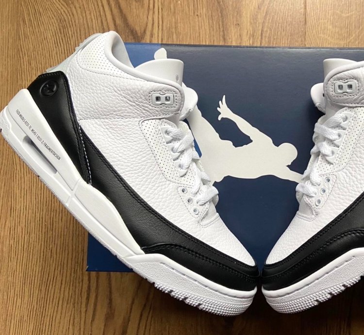 Air Jordan 3 Retro Fragment