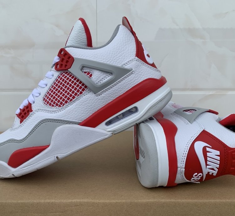 Nike Sb X Jordan 4 Varsity White Fire Red