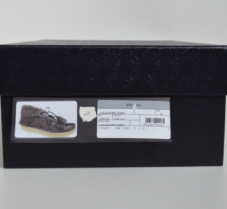 17 Tasselled Fur Chukka Boots