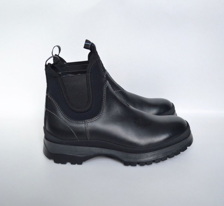 18 Black Leather Brixxen Boots