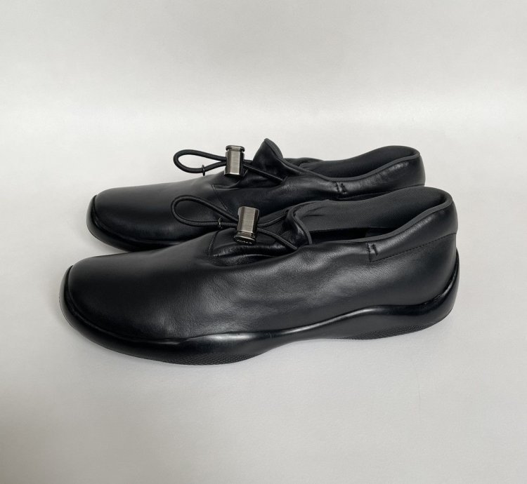 1999 Bunjee Cord Leather Sneakers