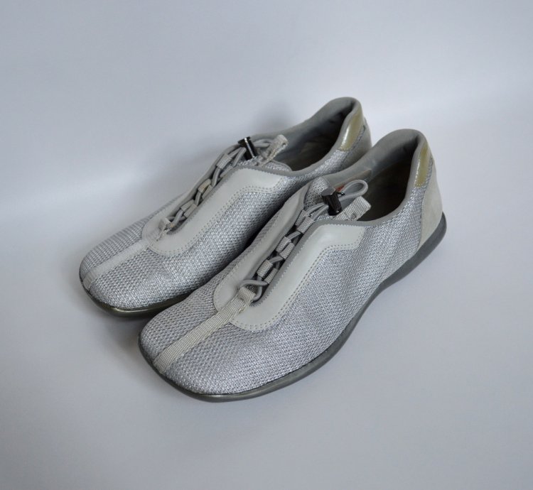 1999 Gray Bunjee Lace Sneakers
