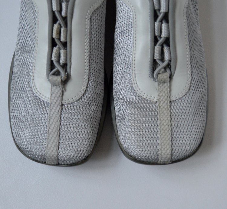 1999 Gray Bunjee Lace Sneakers