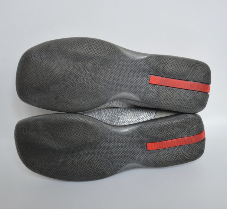 1999 Gray Bunjee Lace Sneakers