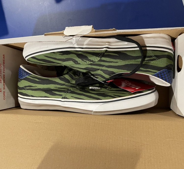 2011 Zebra Eras