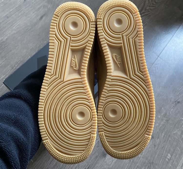 2021 Nike Supreme Wheat Air Force 1 Sz 8