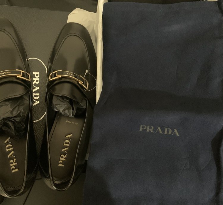 930 Prada Leather Loafers 2db169 Size 11 Prada 12 Us