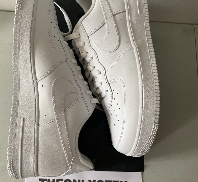 Air Force 1 Low Supreme White Sz 13