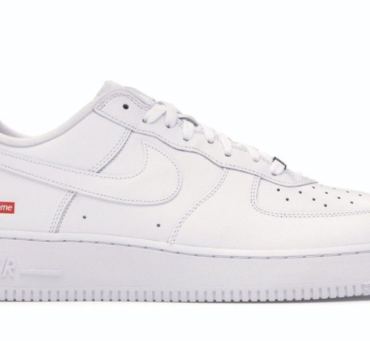 Air Force 1 Low White Supreme
