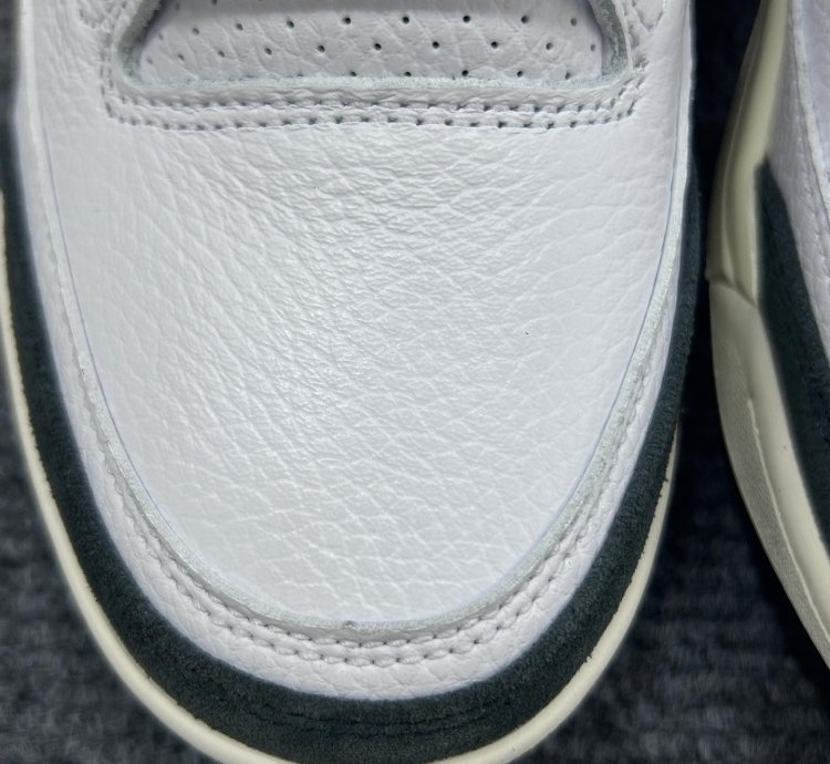 Air Jordan 3 Retro Og Sp A Ma Maniére Diffused Blue