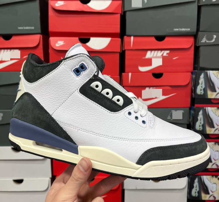 Air Jordan 3 Retro Og Sp A Ma Maniére Diffused Blue