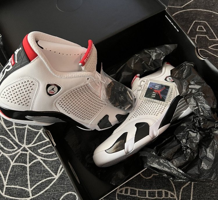 Air Jordan 14 Retro Supreme 2019 Size 12 Ds
