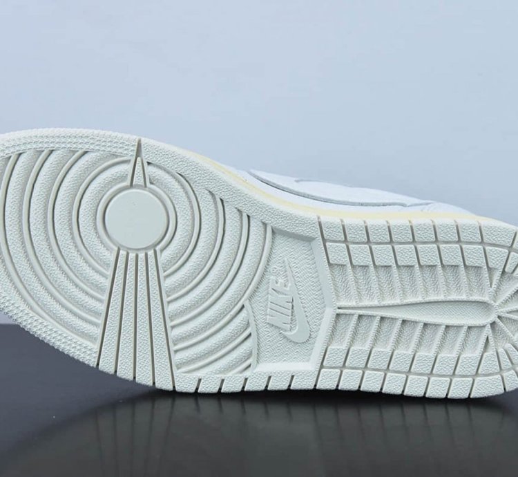 Fragment Design X Travis Scott X Air Jordan 1 Retro Low White Royal Blue