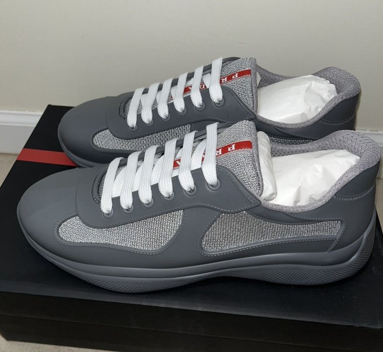 America Cup Soft Rubber Sneaker Sz 43
