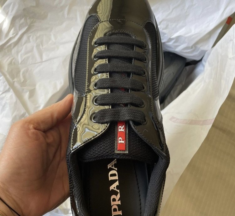 Americas Cup Sneakers