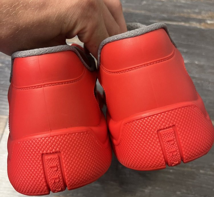 Americas Cup Soft Rubber Red Size 10 5
