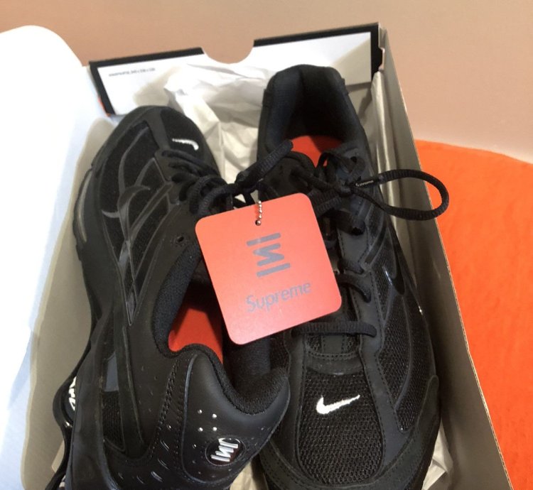Black Shox Size 11