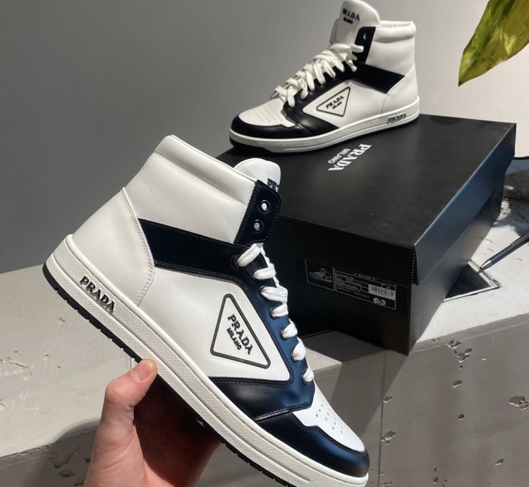 Black Week Prada District Leather High-top Sneaker