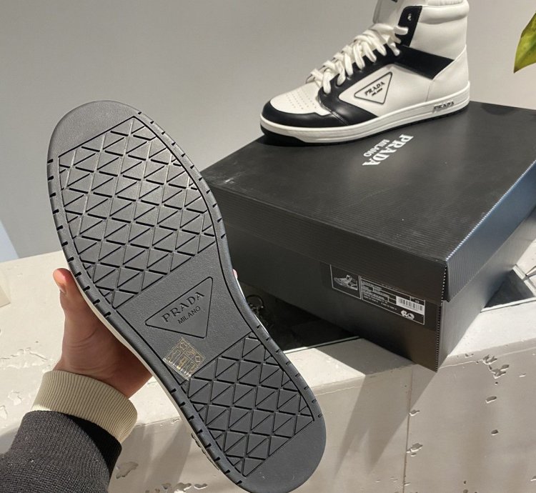 Black Week Prada District Leather High-top Sneaker