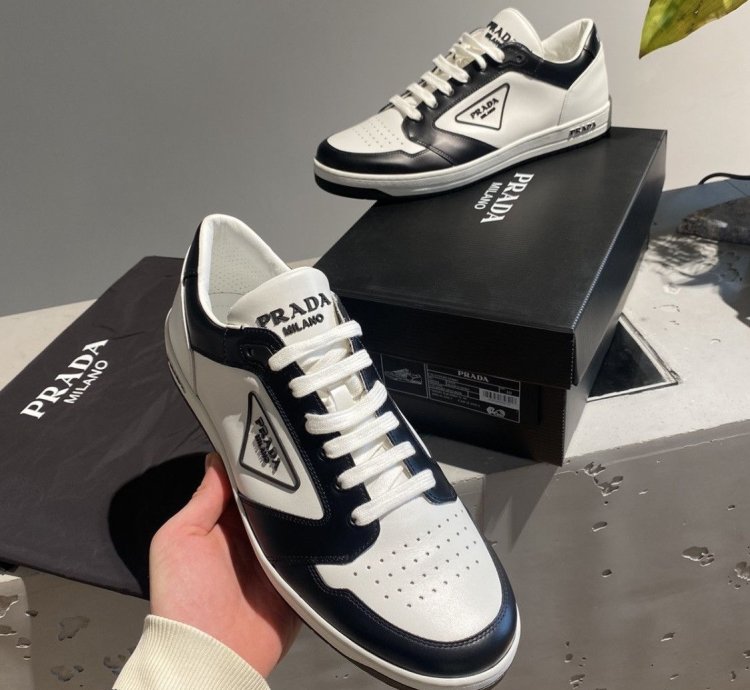 Black Week Prada District Low-top Sneaker