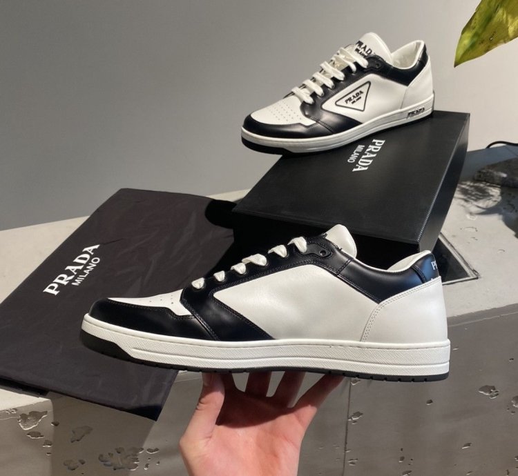 Black Week Prada District Low-top Sneaker