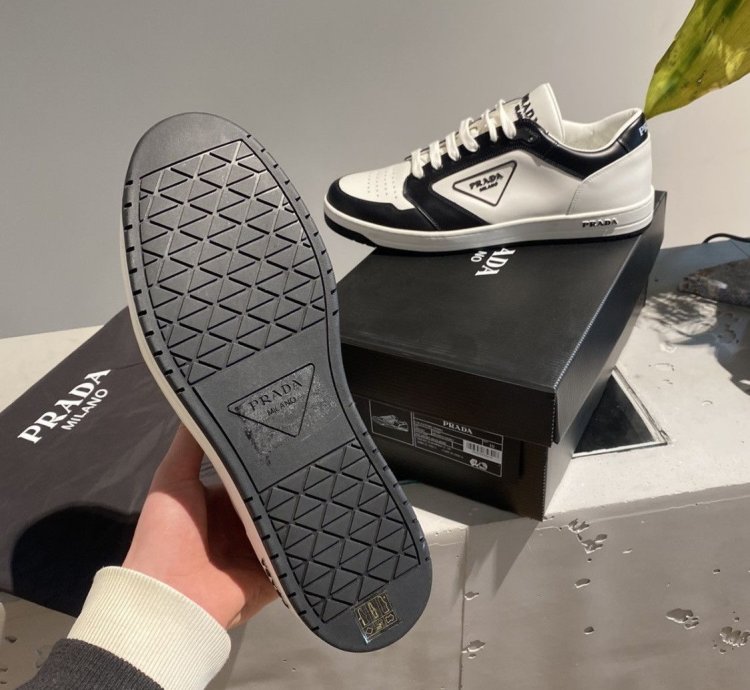 Black Week Prada District Low-top Sneaker