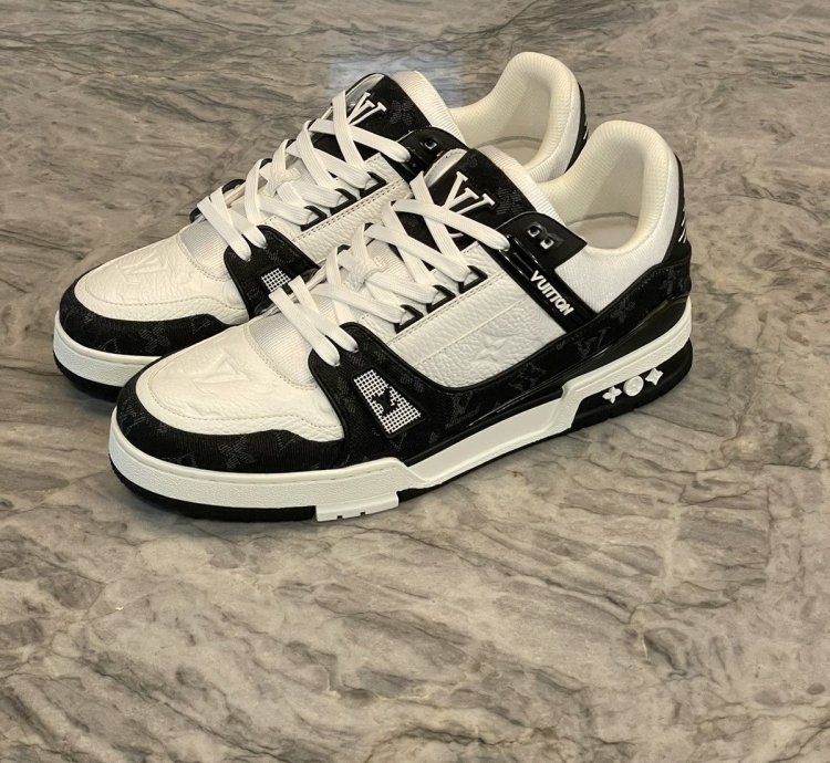 Black White Louis Vuitton Trainers