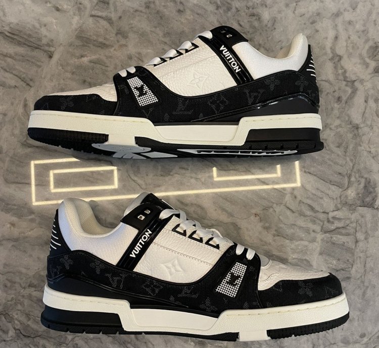 Black White Louis Vuitton Trainers
