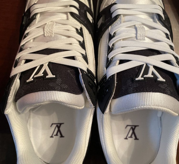 Black White Louis Vuitton Trainers