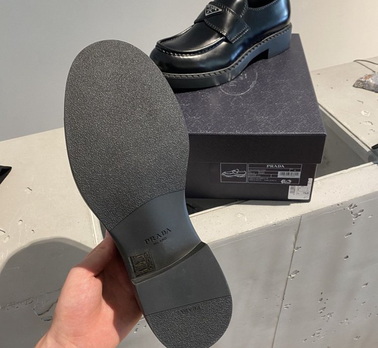 Bnwt Prada Leather Loafers