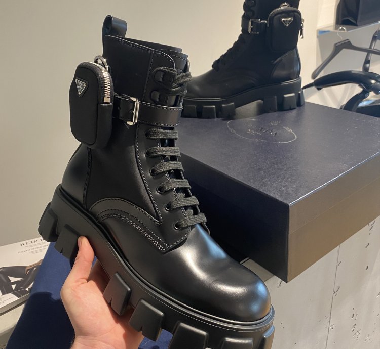 Bnwt Prada Logo Combat Boots Ankle Pouch